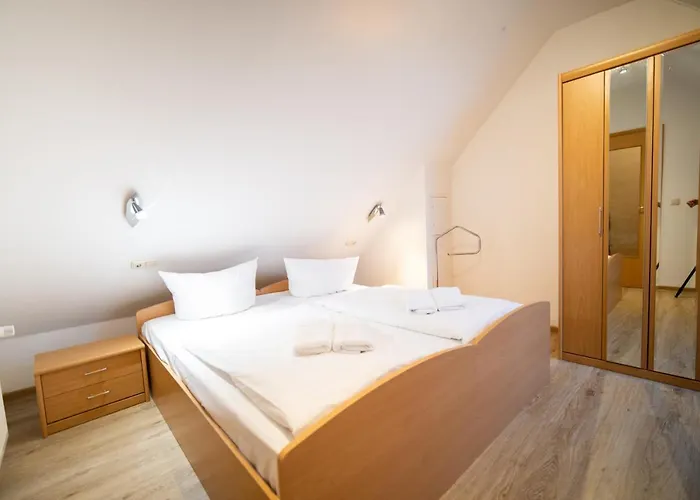 Hébergement de vacances Reetdachhaus Malve 2 *